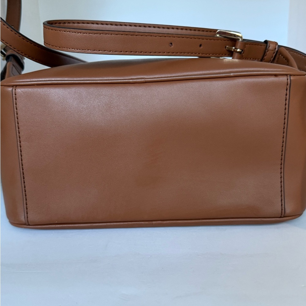 Michael Kors Brooklyn Medium Demin and Leather Backpack. - Picture 5 of 12